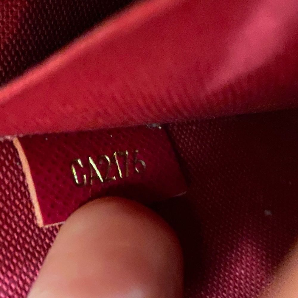 SOLD** Louis Vuitton Felicie Pochette Fuschia - Picture 8 of 8